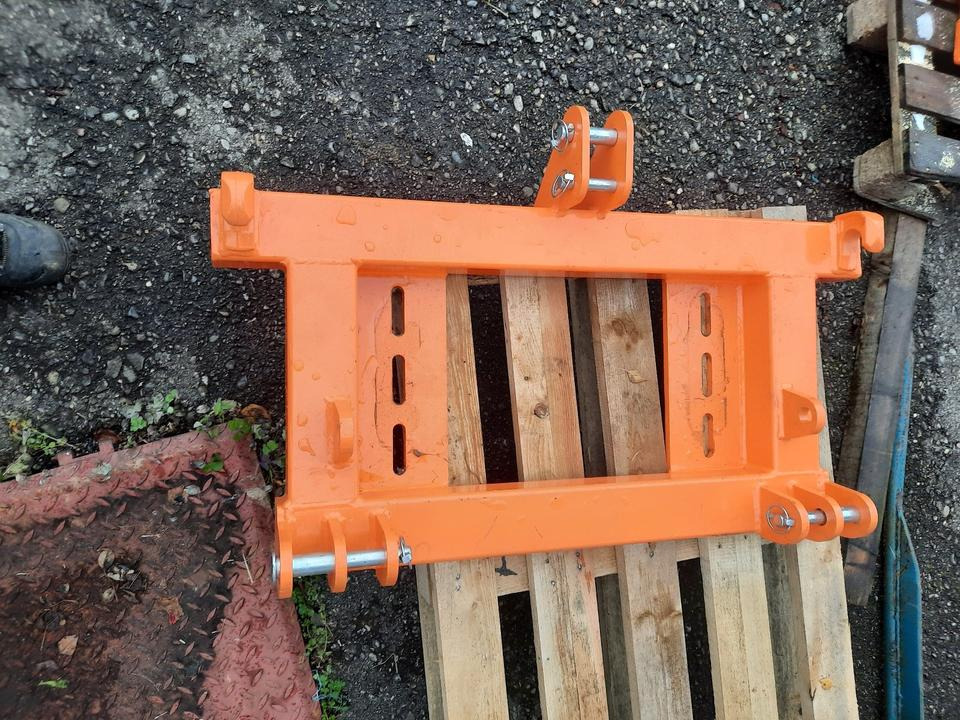 Гребло за сняг Schneeschild 1,8m Kubota Kommunal Schlepper Radlader Hoflader: снимка 9 Гребло за сняг Schneeschild 1,8m Kubota Kommunal Schlepper Radlader Hoflader: снимка 9