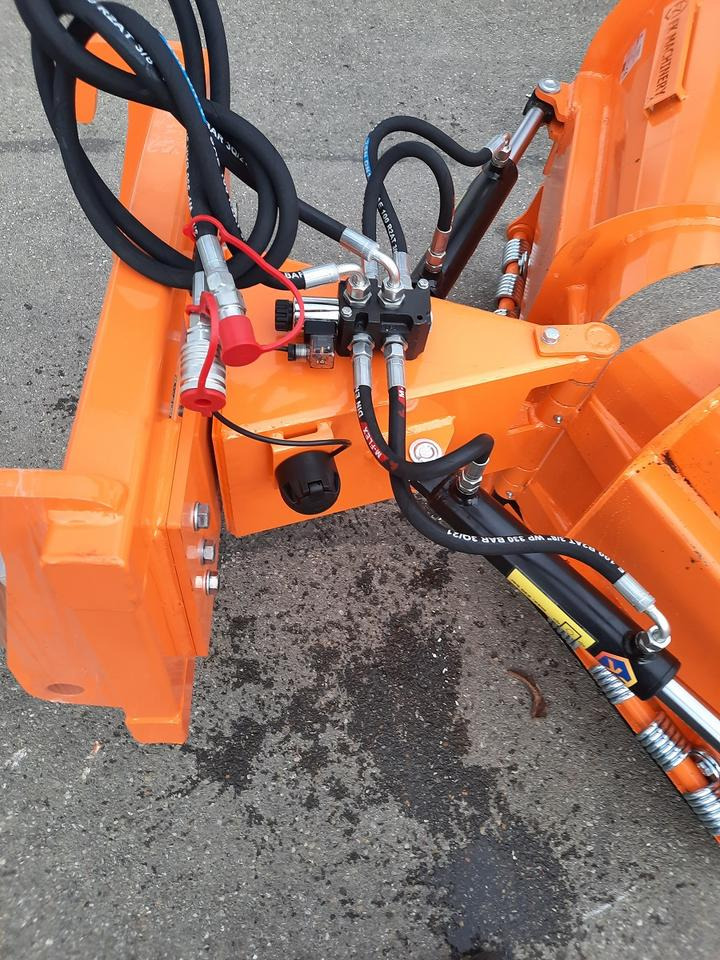 Schneeschild Vario 1,3m Schlepper Radlader Hoftrac Kramer Honda - Гребло за сняг: снимка 5 Schneeschild Vario 1,3m Schlepper Radlader Hoftrac Kramer Honda - Гребло за сняг: снимка 5