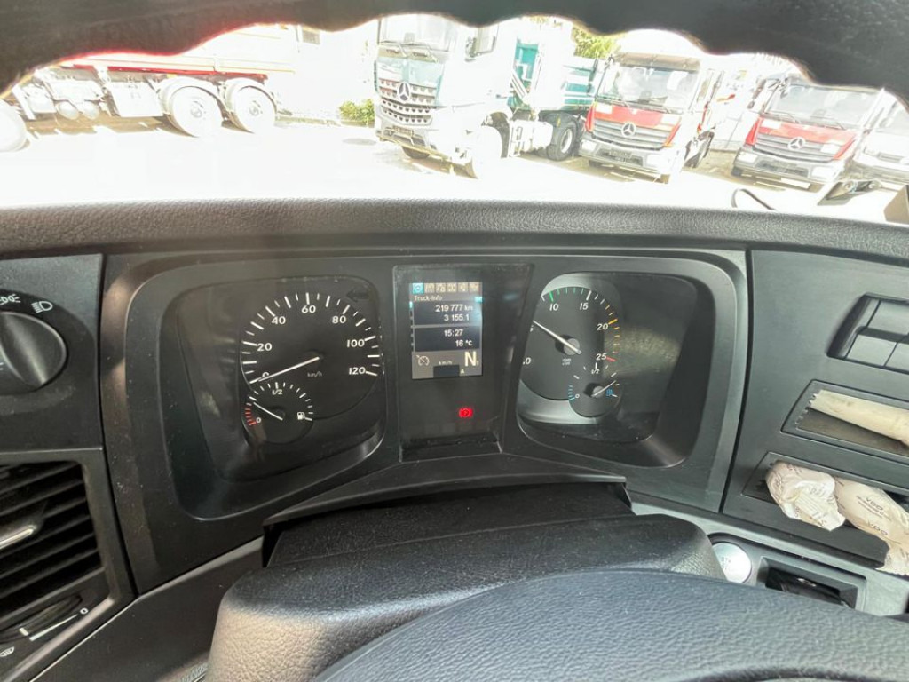 Камион MERCEDES-BENZ Arocs 3236 8x4 Betonmischer Deutsch Top AP Achsen: снимка 8 Камион MERCEDES-BENZ Arocs 3236 8x4 Betonmischer Deutsch Top AP Achsen: снимка 8