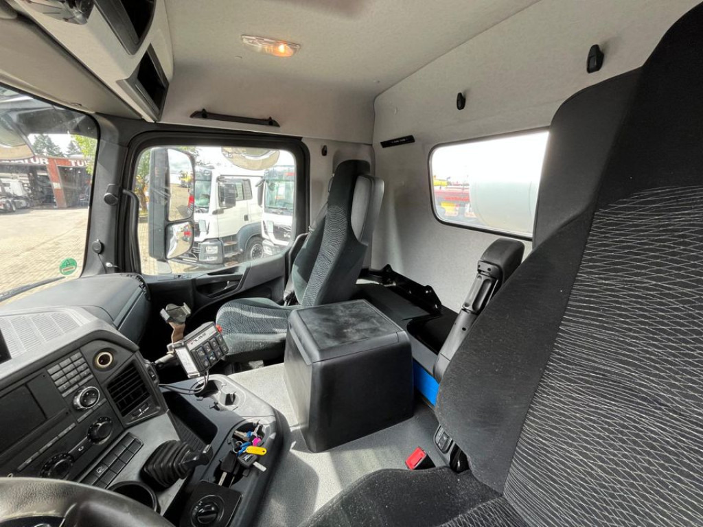 MERCEDES-BENZ Arocs 3240 B 8x4 Betonmischer Deutsch Top AP Achsen - Камион: снимка 2 MERCEDES-BENZ Arocs 3240 B 8x4 Betonmischer Deutsch Top AP Achsen - Камион: снимка 2