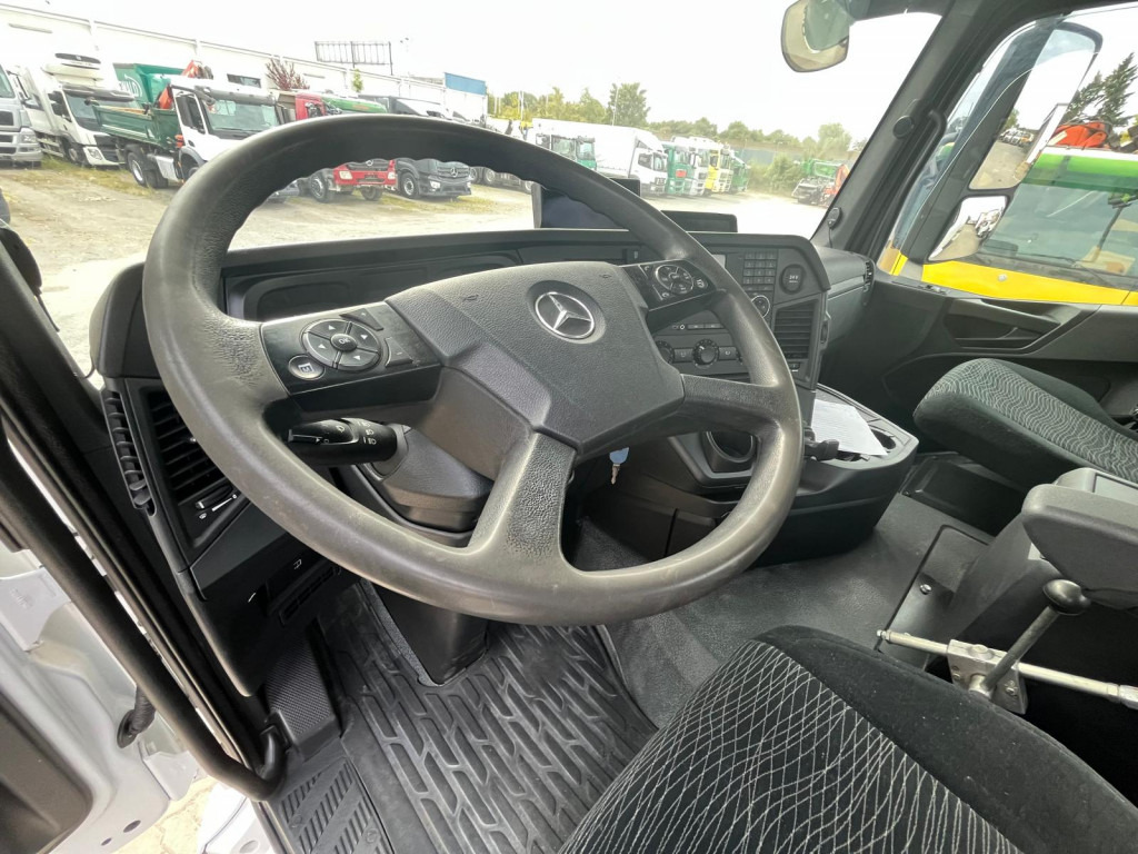 Камион MERCEDES-BENZ Arocs 3240 B 8x4 Betonmischer: снимка 10