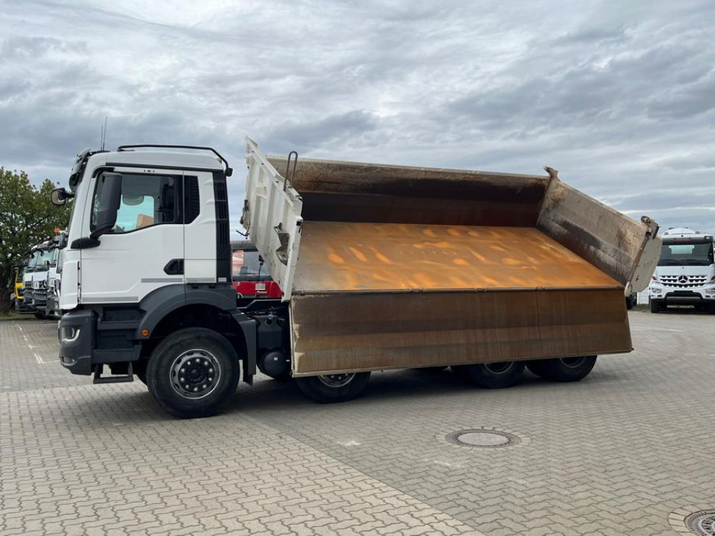 MAN MAN TG-S 4-Achs Kipper 37.470 8x4 Meiller Bordmatik - Самосвал камион: снимка 3 MAN MAN TG-S 4-Achs Kipper 37.470 8x4 Meiller Bordmatik - Самосвал камион: снимка 3