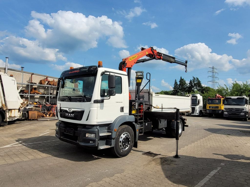 MAN TG-M 18.340 4x2 2-Achs Kipper Kran Palf. PK 130 - Самосвал камион, Камион с кран: снимка 1 MAN TG-M 18.340 4x2 2-Achs Kipper Kran Palf. PK 130 - Самосвал камион, Камион с кран: снимка 1