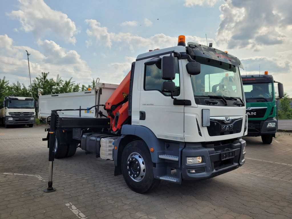 MAN TG-M 18.340 4x2 2-Achs Kipper Kran Palf. PK 130 - Самосвал камион, Камион с кран: снимка 2 MAN TG-M 18.340 4x2 2-Achs Kipper Kran Palf. PK 130 - Самосвал камион, Камион с кран: снимка 2