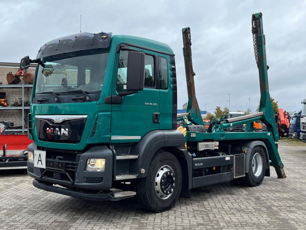 MAN TG-S 18.320 4x2 Absetzkipper VDL - Мултилифт за контейнери камион: снимка 1 MAN TG-S 18.320 4x2 Absetzkipper VDL - Мултилифт за контейнери камион: снимка 1