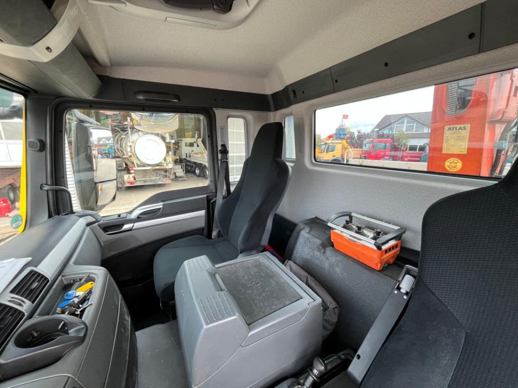 MAN TG-S 18.400 4x2 BL 2-Achs Kipper Kran Atlas 120+Funk - Самосвал камион, Камион с кран: снимка 2 MAN TG-S 18.400 4x2 BL 2-Achs Kipper Kran Atlas 120+Funk - Самосвал камион, Камион с кран: снимка 2