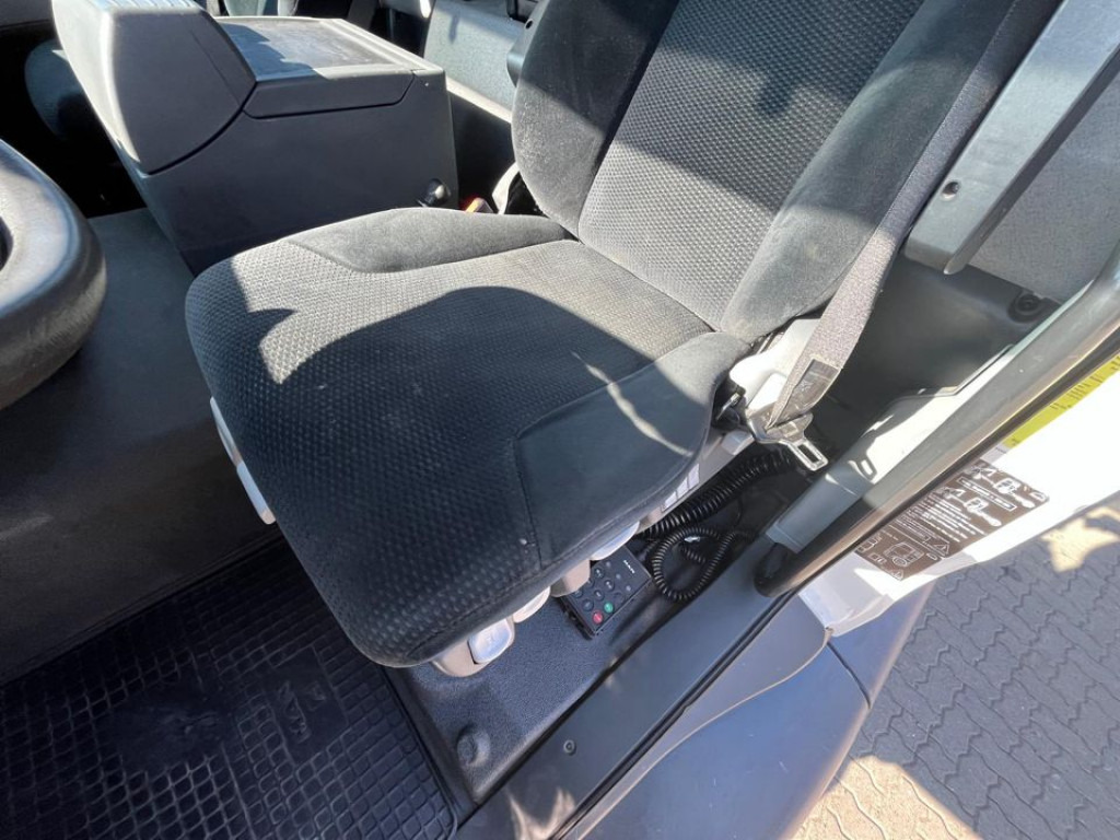 MAN TG-S 26.400 6x2-2 BL Pritsche Heckkran 5xhydr.Ausschub, Funk - Бордови камион, Камион с кран: снимка 3 MAN TG-S 26.400 6x2-2 BL Pritsche Heckkran 5xhydr.Ausschub, Funk - Бордови камион, Камион с кран: снимка 3