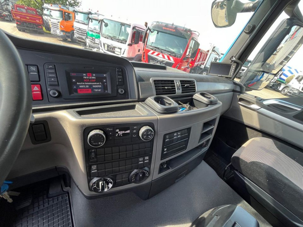 MAN TG-S 26.500 6x6 BB 3-Achs Allradkipper Bordmatik - Самосвал камион: снимка 3 MAN TG-S 26.500 6x6 BB 3-Achs Allradkipper Bordmatik - Самосвал камион: снимка 3