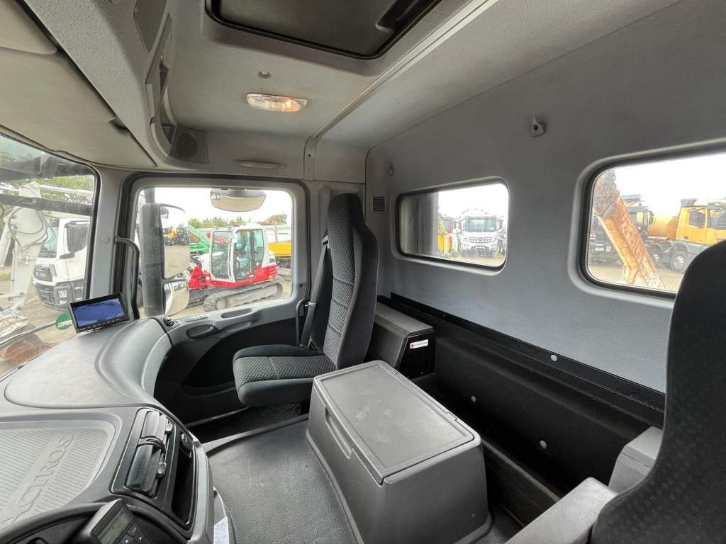 MERCEDES-BENZ Actros 2541 L6x2 Absetzkipper Meiller - Мултилифт за контейнери камион: снимка 4 MERCEDES-BENZ Actros 2541 L6x2 Absetzkipper Meiller - Мултилифт за контейнери камион: снимка 4