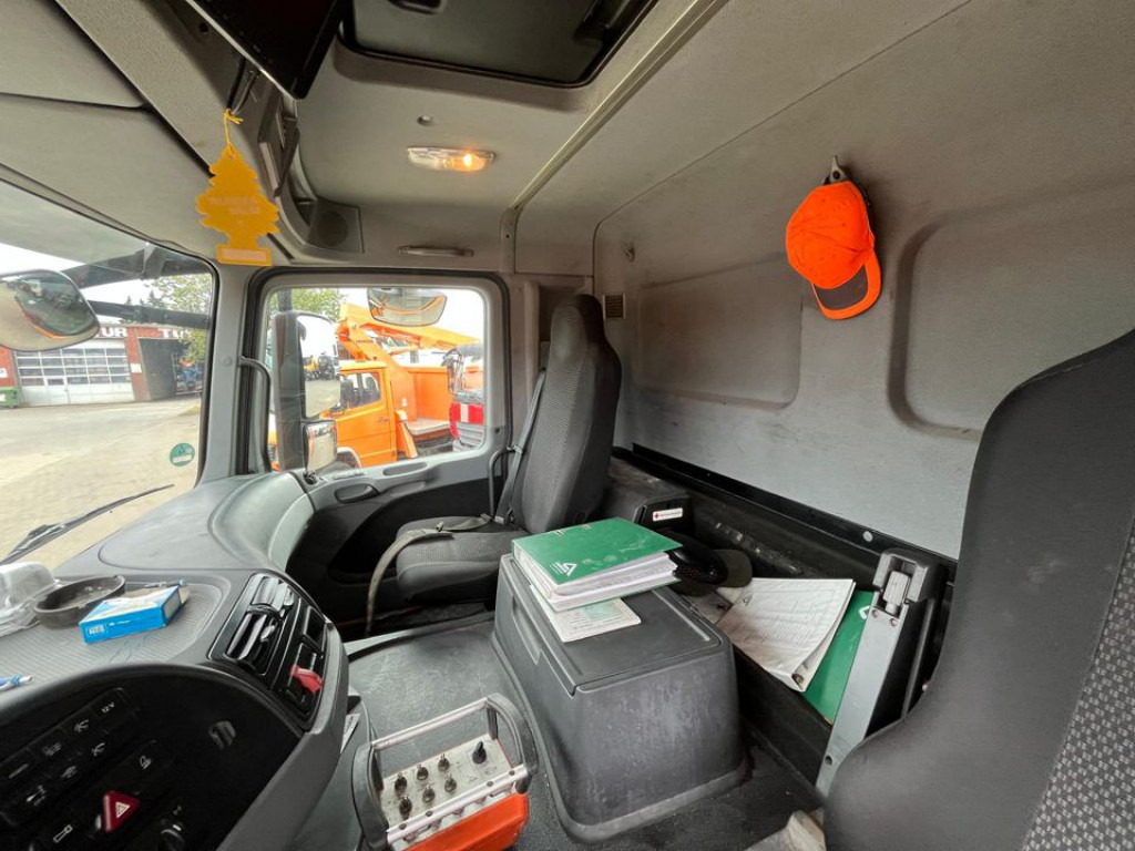 MERCEDES-BENZ Actros 2546 L 6x2 Saug + Spülwagen super Zustand ADR - Каналопочистваща машина: снимка 4 MERCEDES-BENZ Actros 2546 L 6x2 Saug + Spülwagen super Zustand ADR - Каналопочистваща машина: снимка 4