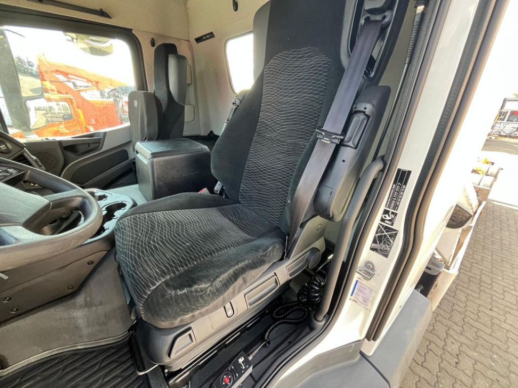 MERCEDES-BENZ Antos 2543 L 6x2 Abrollkipper mit Kran Funk+Greiferst. - Мултилифт с кука камион, Камион с кран: снимка 4 MERCEDES-BENZ Antos 2543 L 6x2 Abrollkipper mit Kran Funk+Greiferst. - Мултилифт с кука камион, Камион с кран: снимка 4