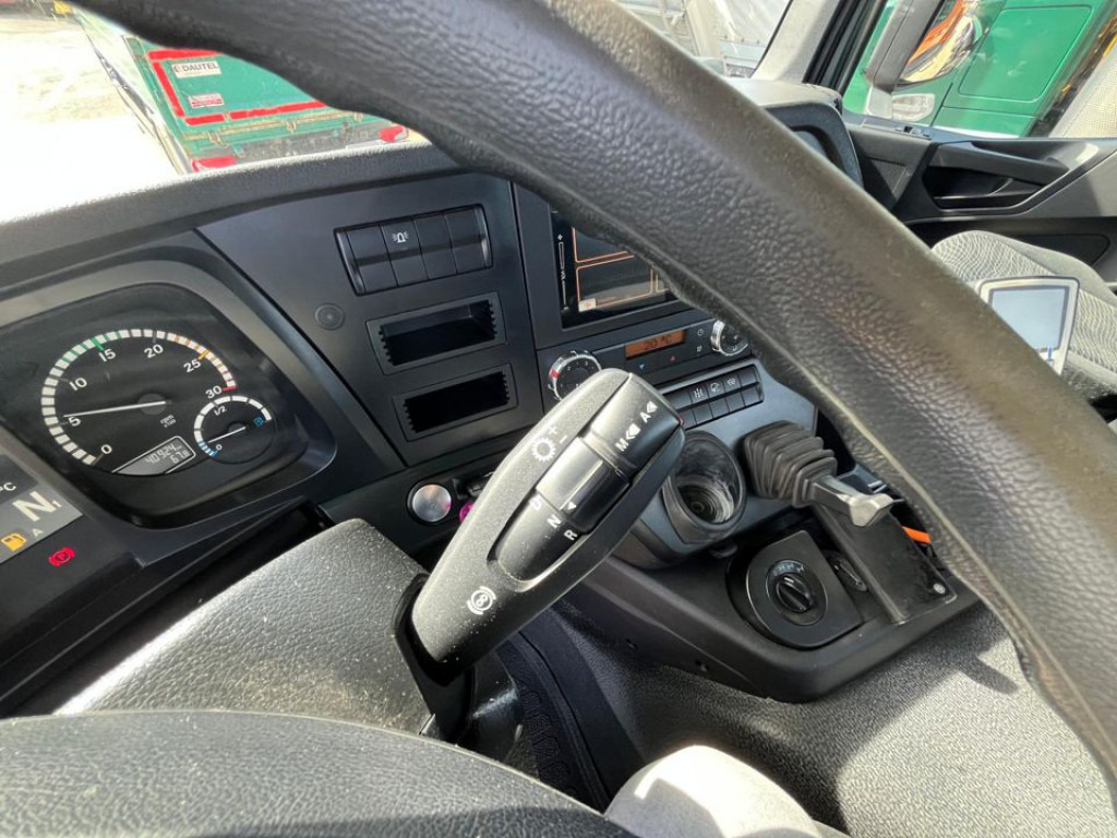 Самосвал камион MERCEDES-BENZ Arocs 2135 AK 4x4 2-Achs Allradkipper Kommunalhydr.: снимка 13