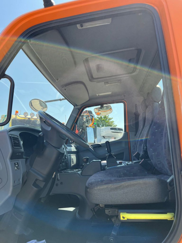 MERCEDES-BENZ Unimog U20 2-Achs Allradkipper Kran Palfinger Kran - Самосвал камион, Камион с кран: снимка 4 MERCEDES-BENZ Unimog U20 2-Achs Allradkipper Kran Palfinger Kran - Самосвал камион, Камион с кран: снимка 4