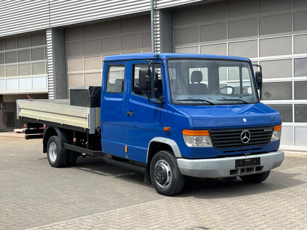 MERCEDES-BENZ Vario 614 D Pritsche Doppelkabine LKW Motor 4.3 Ltr. - Бордови бус, Бус с двойна кабина: снимка 2 MERCEDES-BENZ Vario 614 D Pritsche Doppelkabine LKW Motor 4.3 Ltr. - Бордови бус, Бус с двойна кабина: снимка 2