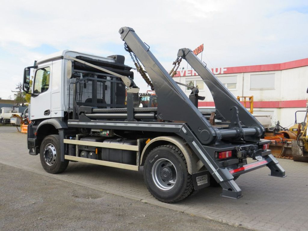 Mercedes-Benz Actros 1840 K 4x2 Absetzkipper Euro 6 - Мултилифт за контейнери камион: снимка 3 Mercedes-Benz Actros 1840 K 4x2 Absetzkipper Euro 6 - Мултилифт за контейнери камион: снимка 3