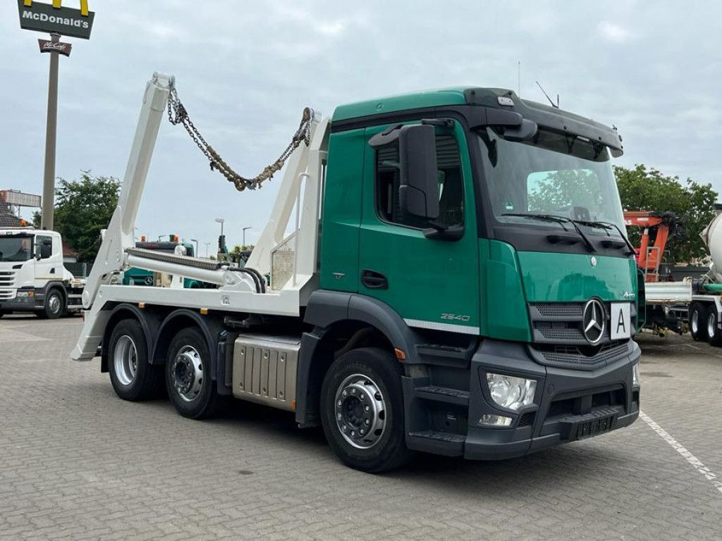 Mercedes-Benz Antos 2540 L 6x2 Absetzkipper Vorlauf Lenk - Мултилифт за контейнери камион: снимка 2 Mercedes-Benz Antos 2540 L 6x2 Absetzkipper Vorlauf Lenk - Мултилифт за контейнери камион: снимка 2