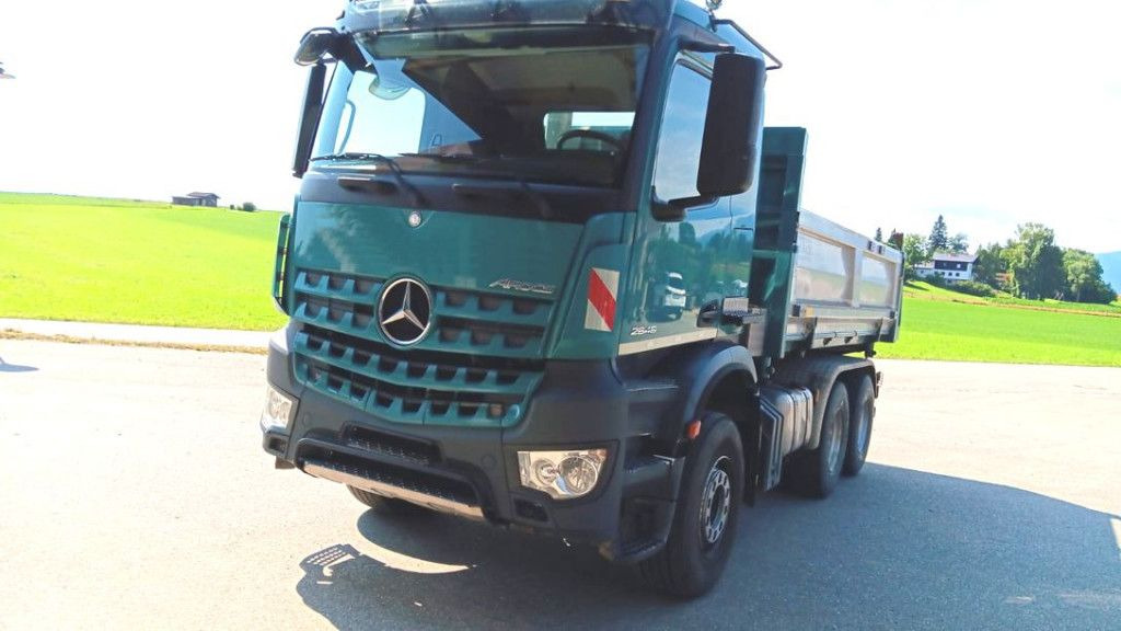 Mercedes-Benz Arocs 2648 6x4 3-Achs Kipper Bordmatik - Самосвал камион: снимка 1 Mercedes-Benz Arocs 2648 6x4 3-Achs Kipper Bordmatik - Самосвал камион: снимка 1