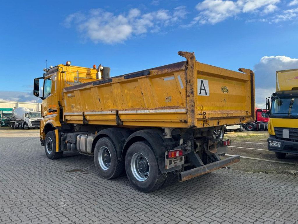 Mercedes-Benz Arocs 2663 6x4 3-Achs Kipper Meiller Bordmatik - Самосвал камион: снимка 3 Mercedes-Benz Arocs 2663 6x4 3-Achs Kipper Meiller Bordmatik - Самосвал камион: снимка 3