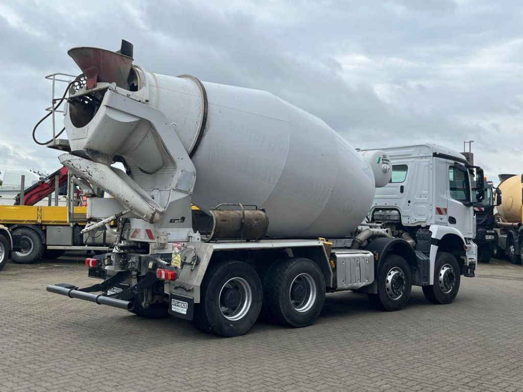 Mercedes-Benz Arocs 3240 B 8x4 Betonmischer Deutsch Top Stette - Бетоновоз: снимка 4 Mercedes-Benz Arocs 3240 B 8x4 Betonmischer Deutsch Top Stette - Бетоновоз: снимка 4