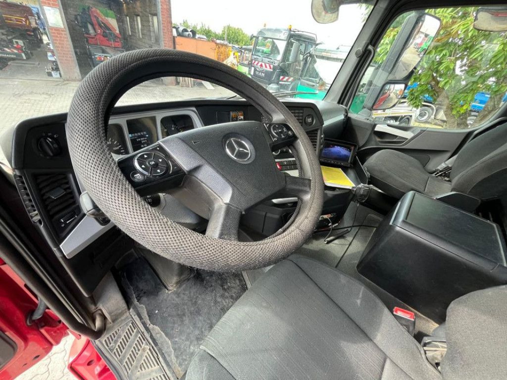 Mercedes-Benz Arocs 4145 8x4 4 Achs Muldenkipper Carnehl Halfp - Самосвал камион: снимка 4 Mercedes-Benz Arocs 4145 8x4 4 Achs Muldenkipper Carnehl Halfp - Самосвал камион: снимка 4