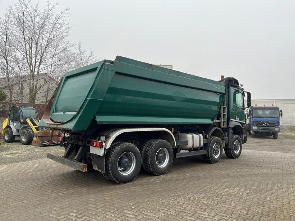 Mercedes-Benz Arocs 4145 8x8 4 Achs Muldenkipper Meiller - Самосвал камион: снимка 5 Mercedes-Benz Arocs 4145 8x8 4 Achs Muldenkipper Meiller - Самосвал камион: снимка 5