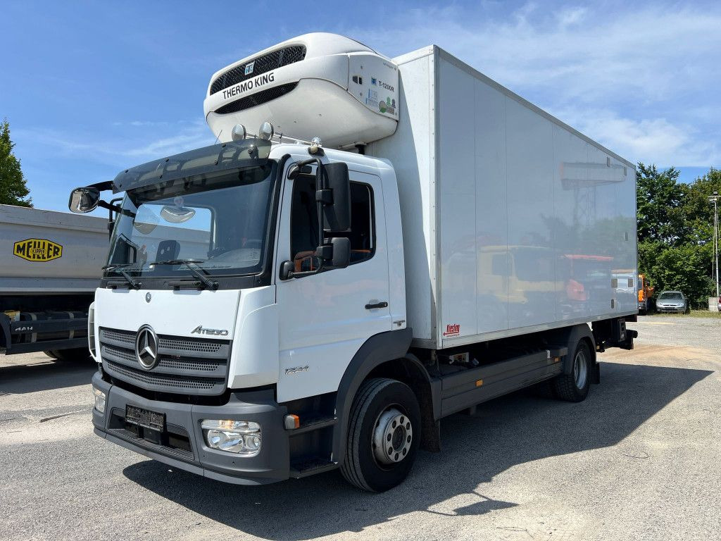Mercedes-Benz Atego 1224 L Kühlkoffer LBW Tiefkühler 6,2m/LBW - Рефрижератор камион: снимка 1 Mercedes-Benz Atego 1224 L Kühlkoffer LBW Tiefkühler 6,2m/LBW - Рефрижератор камион: снимка 1