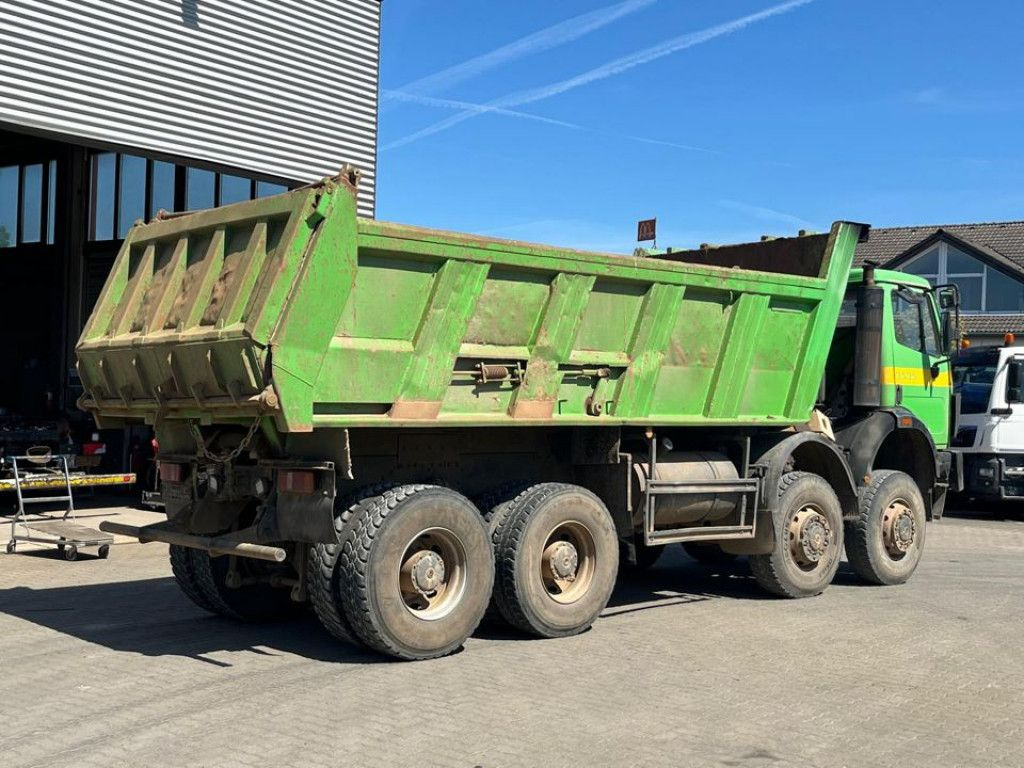 Mercedes-Benz SK 3535 AK 8x8 4 Achs Muldenkipper Meiller Deuts - Самосвал камион: снимка 4 Mercedes-Benz SK 3535 AK 8x8 4 Achs Muldenkipper Meiller Deuts - Самосвал камион: снимка 4