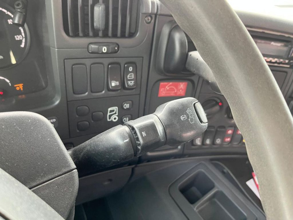 Мултилифт с кука камион, Камион с кран Scania P 360 6x2 Abrollkipper mit Kran Lift/Lenkachse Scania P 360 6x2 Abrollkipper mit Kran Lift/Lenkachse: снимка 9