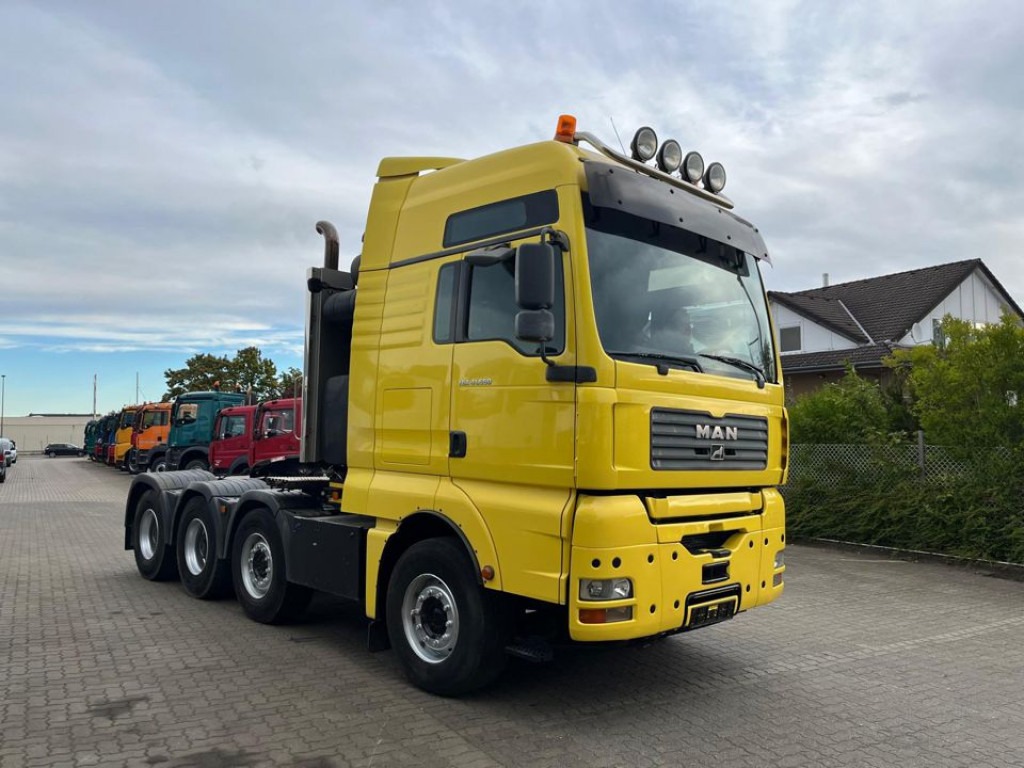 MAN TG-A 41.660 8x4 4 BBS SZM Schwerlast 250 to WSK - Влекач: снимка 5 MAN TG-A 41.660 8x4 4 BBS SZM Schwerlast 250 to WSK - Влекач: снимка 5