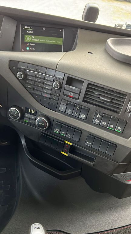 Мултилифт с кука камион Volvo FH 500 6x2 Abrollkipper Funkfernbedienung: снимка 13