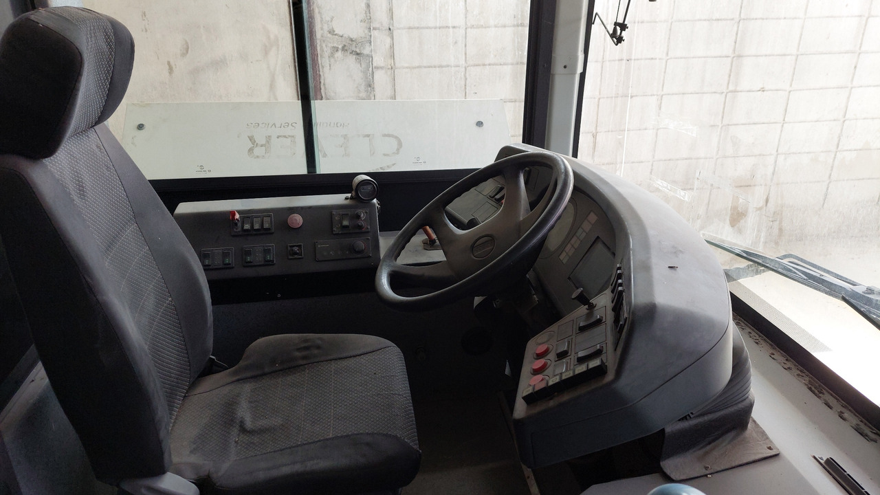 Iveco Noge Aertour Aircraft Passenger Bus - Летищен автобус: снимка 3 Iveco Noge Aertour Aircraft Passenger Bus - Летищен автобус: снимка 3