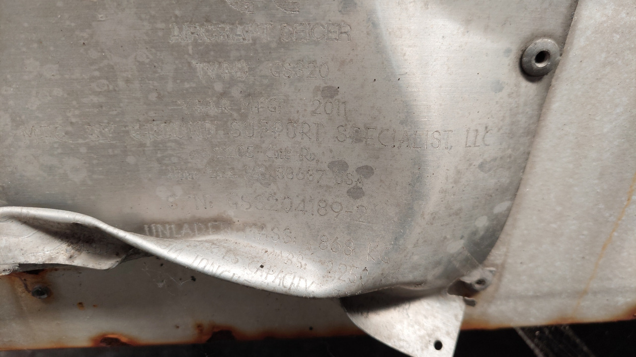 Размразител на самолети JBT GS320 Towable De-icer: снимка 7 Размразител на самолети JBT GS320 Towable De-icer: снимка 7