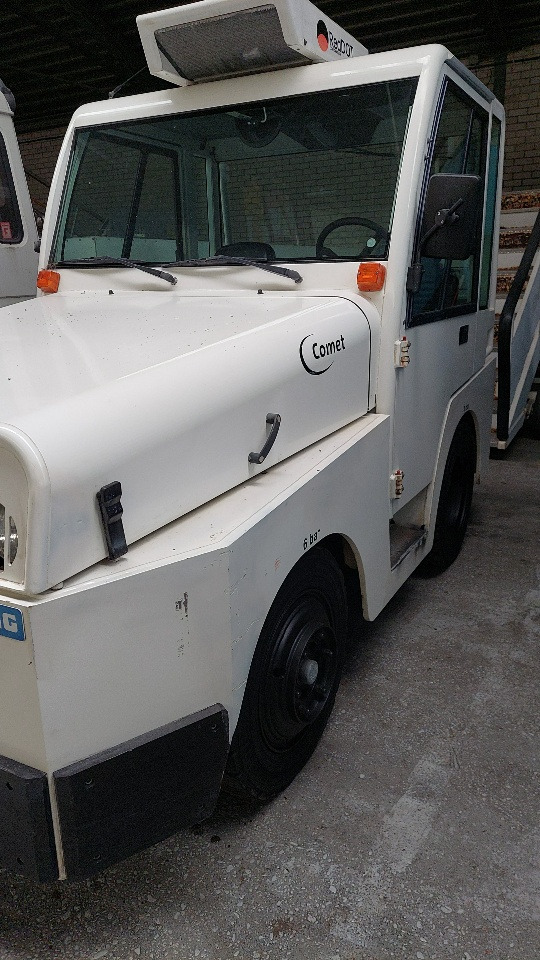 Mulag Comet 4 Baggage Tractor - Влекач за багаж: снимка 2 Mulag Comet 4 Baggage Tractor - Влекач за багаж: снимка 2
