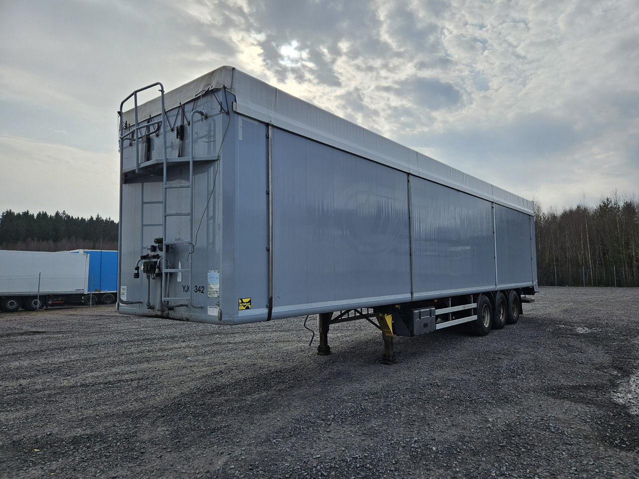 KRAKER MOVING FLOOR FIXED WITH LIFT - С плъзгащ под полуремарке: снимка 2 KRAKER MOVING FLOOR FIXED WITH LIFT - С плъзгащ под полуремарке: снимка 2