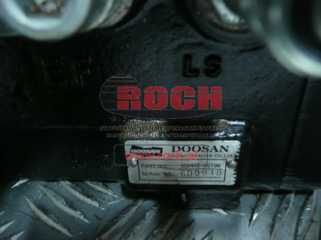 DOOSAN 300402-00196 - 1 SEKCYJNY + 410104-00141C 160205 - Хидравличен клапан: снимка 1 DOOSAN 300402-00196 - 1 SEKCYJNY + 410104-00141C 160205 - Хидравличен клапан: снимка 1