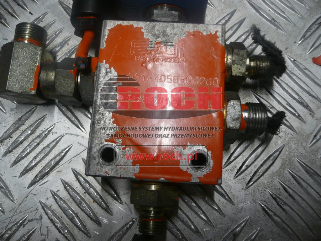 EDI SYSTEM MODENA DS144058300200 ME1100 S - 1 SEKCYJNY + CEWKA 24VDC - Хидравличен клапан: снимка 2 EDI SYSTEM MODENA DS144058300200 ME1100 S - 1 SEKCYJNY + CEWKA 24VDC - Хидравличен клапан: снимка 2