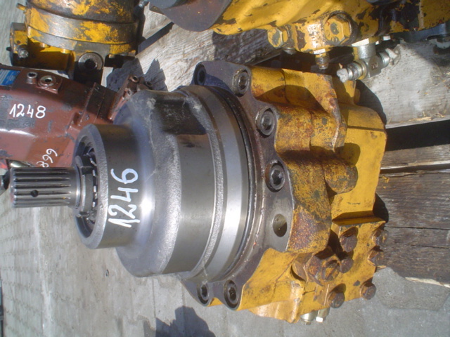 KOMATSU EC538323 706-75-74114 - Хидравличен мотор за Строителна техника: снимка 1 KOMATSU EC538323 706-75-74114 - Хидравличен мотор за Строителна техника: снимка 1