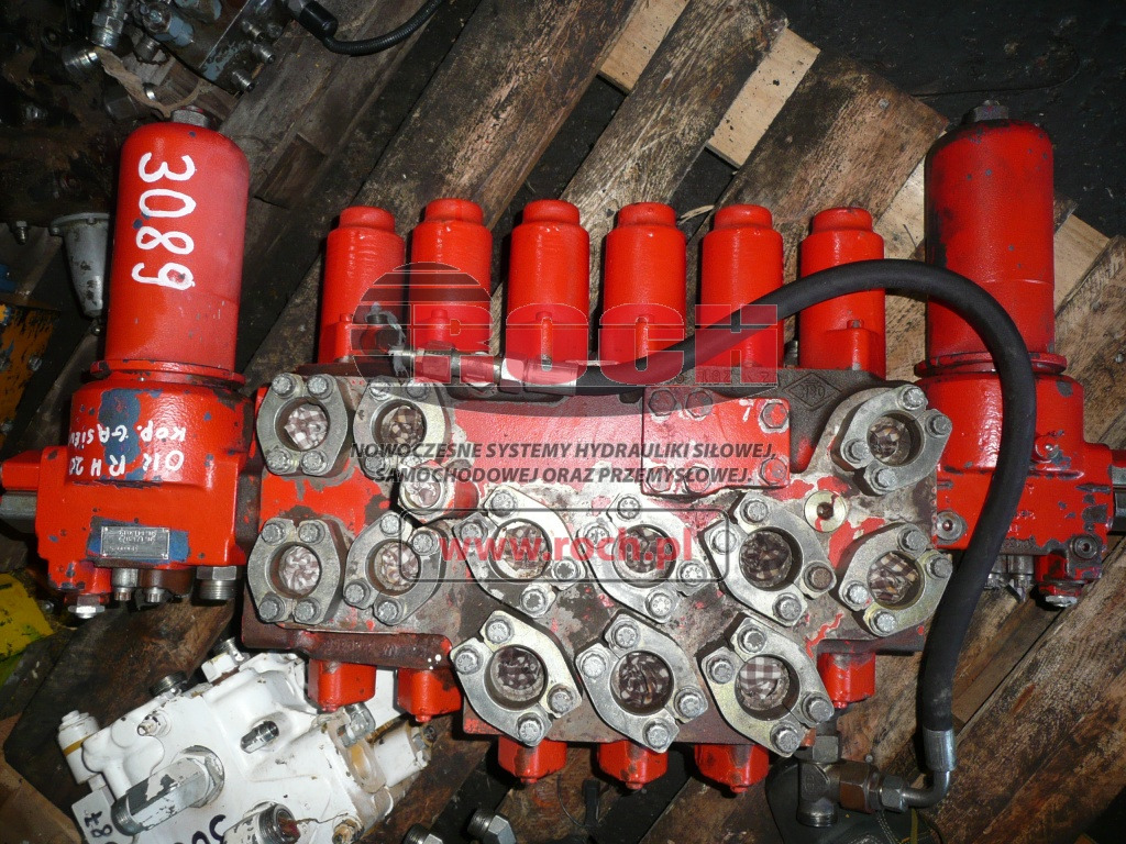 O&K 1273588 129 1129456 V2 28193 + 319049/5 - 6 SEKCYJNY - Хидравличен клапан: снимка 1 O&K 1273588 129 1129456 V2 28193 + 319049/5 - 6 SEKCYJNY - Хидравличен клапан: снимка 1