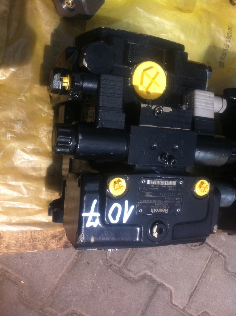REXROTH A10VG45EP41/10L-NSC10F003SH-S 967005508 2116048 - Хидравлична помпа за Строителна техника: снимка 1 REXROTH A10VG45EP41/10L-NSC10F003SH-S 967005508 2116048 - Хидравлична помпа за Строителна техника: снимка 1