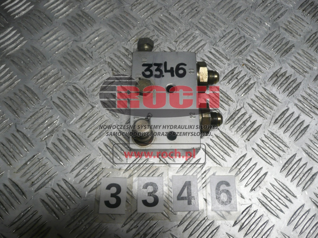 VOLVO 120 X 75 X 39 MM - Хидравличен клапан: снимка 1 VOLVO 120 X 75 X 39 MM - Хидравличен клапан: снимка 1