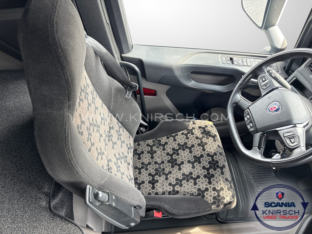 SCANIA R500A4x2NB / Full-Air / ALCOA / LED / Smart 2 - Влекач: снимка 4 SCANIA R500A4x2NB / Full-Air / ALCOA / LED / Smart 2 - Влекач: снимка 4