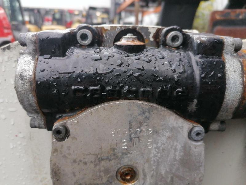 Cascade 28G-CFR - Вилици за Подемно-транспортна техника: снимка 3 Cascade 28G-CFR - Вилици за Подемно-транспортна техника: снимка 3