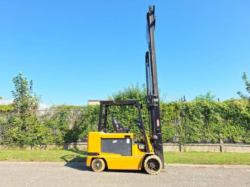 Електрокар Caterpillar EC55N: снимка 10 Електрокар Caterpillar EC55N: снимка 10