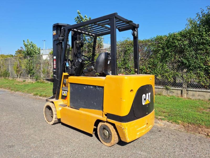 Caterpillar EC55N - Електрокар: снимка 4 Caterpillar EC55N - Електрокар: снимка 4