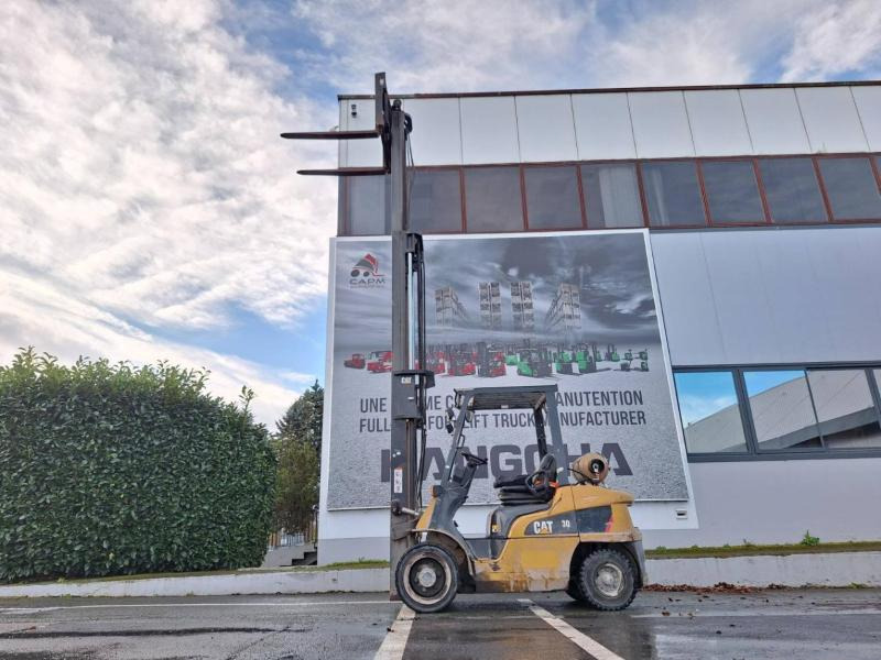 Лизинг на Caterpillar GP30NT Caterpillar GP30NT: снимка 7