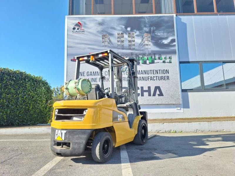 Caterpillar GP30NTD - Газокар: снимка 5 Caterpillar GP30NTD - Газокар: снимка 5