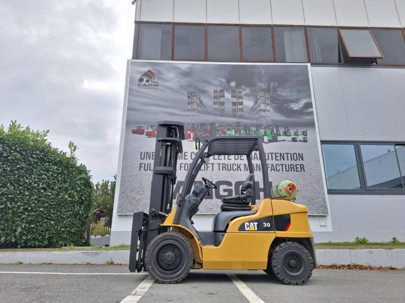 Caterpillar GP30NTD - Газокар: снимка 3 Caterpillar GP30NTD - Газокар: снимка 3