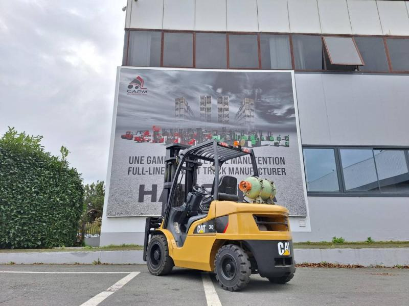 Caterpillar GP30NTD - Газокар: снимка 4 Caterpillar GP30NTD - Газокар: снимка 4