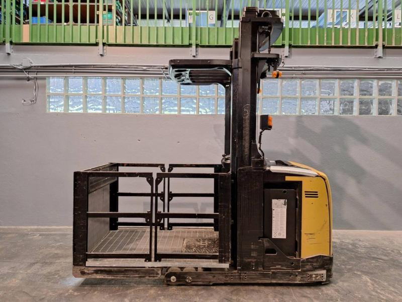 Caterpillar NOH10N - Ордер пикър - комисионер: снимка 5 Caterpillar NOH10N - Ордер пикър - комисионер: снимка 5