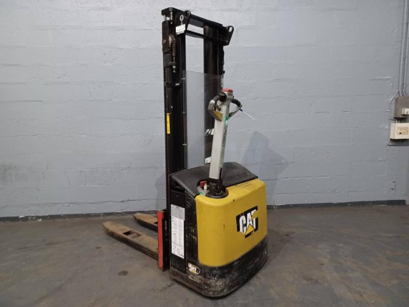 Caterpillar NSP12N - Стакер: снимка 1 Caterpillar NSP12N - Стакер: снимка 1